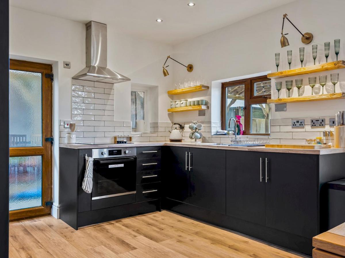 Pass The Keys Appletree Cottage - A Chic Seaside Home And Garden Whitstable Buitenkant foto