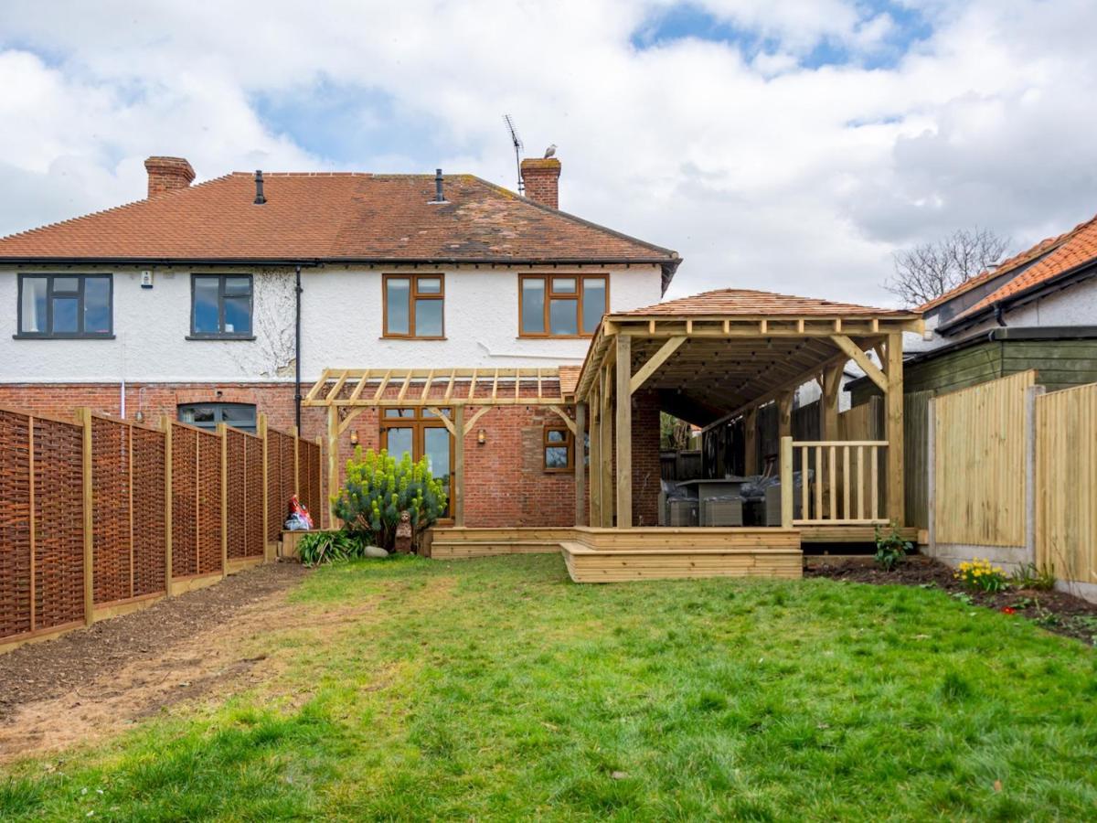 Pass The Keys Appletree Cottage - A Chic Seaside Home And Garden Whitstable Buitenkant foto